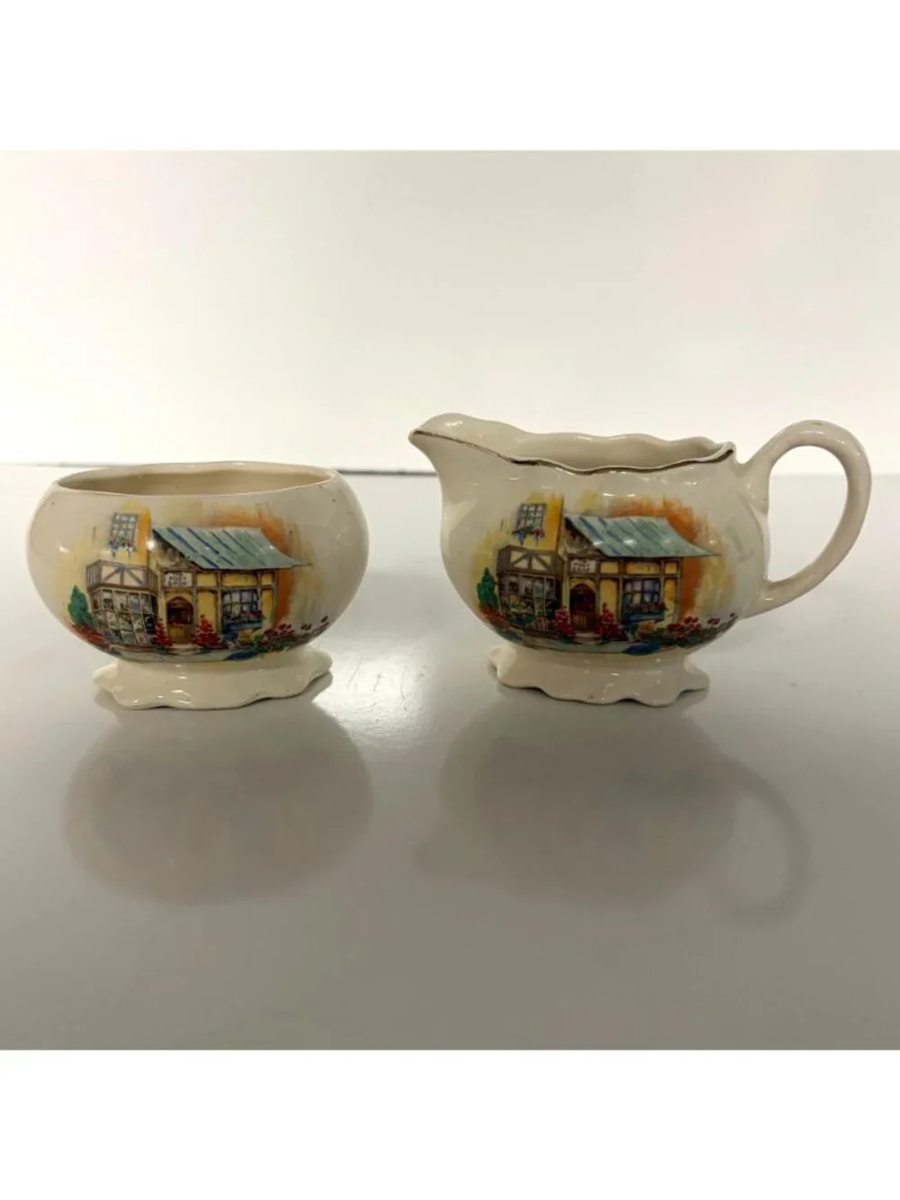 Lancaster Sandland Creamer & Sugar Bowl Set English Ware Cottage Gold Trim VTG